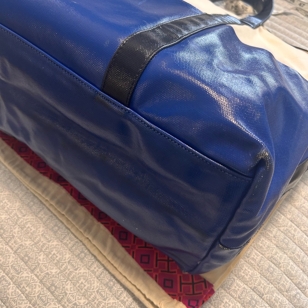 Tory Burch WEEKENDER Canvas & Vinyl Beach Tote Bag - Picture 5 of 12
